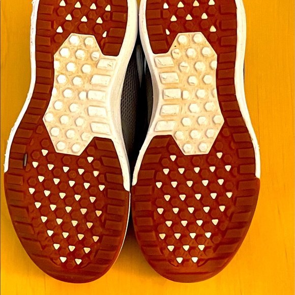 VANS ATHLETIC SHOES - Picture 4 of 4